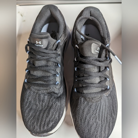 Under Armour Women's Charged Vantage Running Shoe - Picture 4 of 5